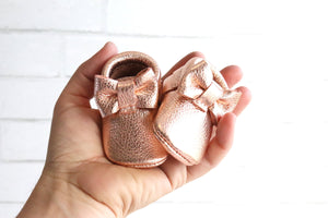 Newborn Bow Moccasin Rose Gold