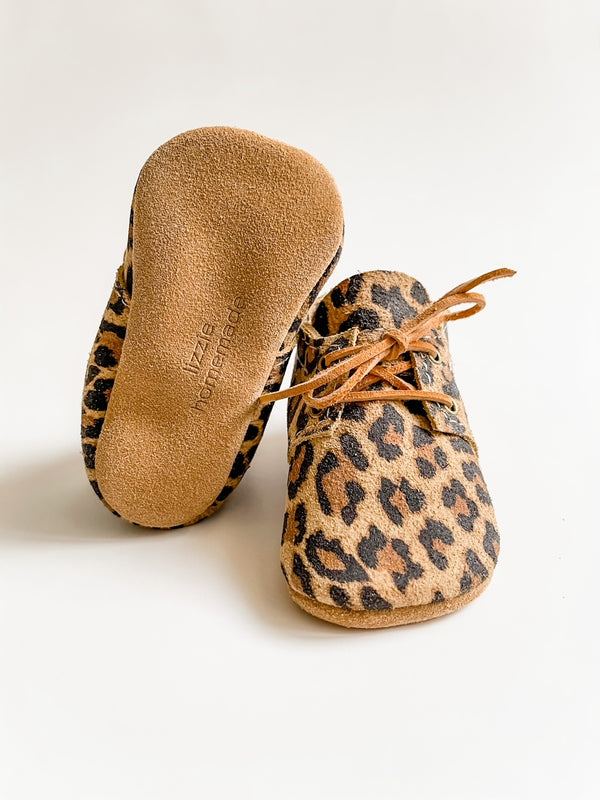 Leopard chukka clearance boots