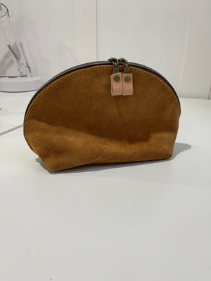 Luna Cosmetic caramel suede large