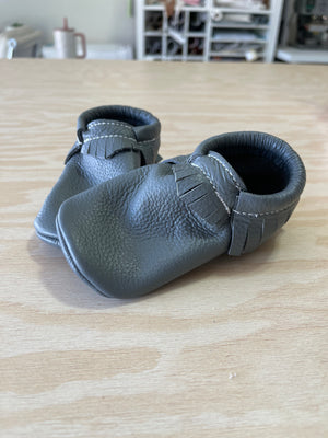 Grey Classics Size 6