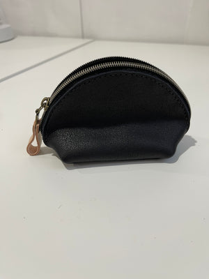 Luna Cosmetic black leather small